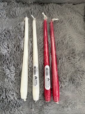 Set of Taper Candles in White and Red
